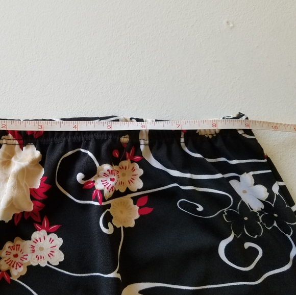 My Michelle Skirt Size 7 Girls Black Red White Flo - Picture 5 of 7